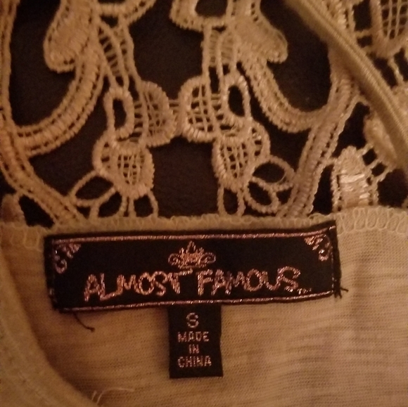 Complete Outfit Shirts Tank Top Shoes! - Picture 3 of 5